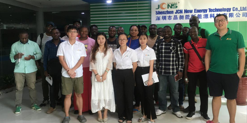 廣交會后，安哥拉、布基納法索、喀麥隆等西非國家客戶到我司參觀