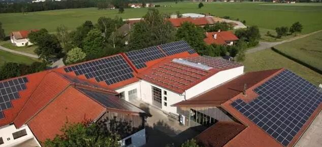 太陽(yáng)能光伏發(fā)電03